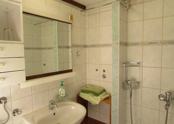 Apartma Narnia شقة بوويتش