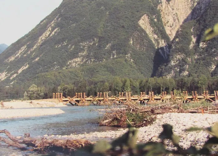 Apartma Narnia شقة بوويتش