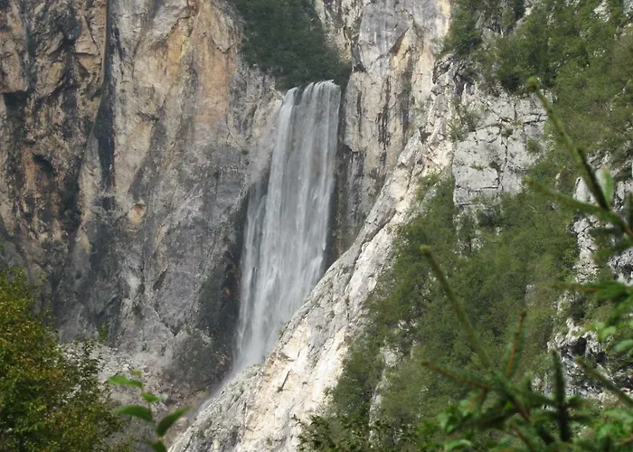 Apartma Narnia شقة